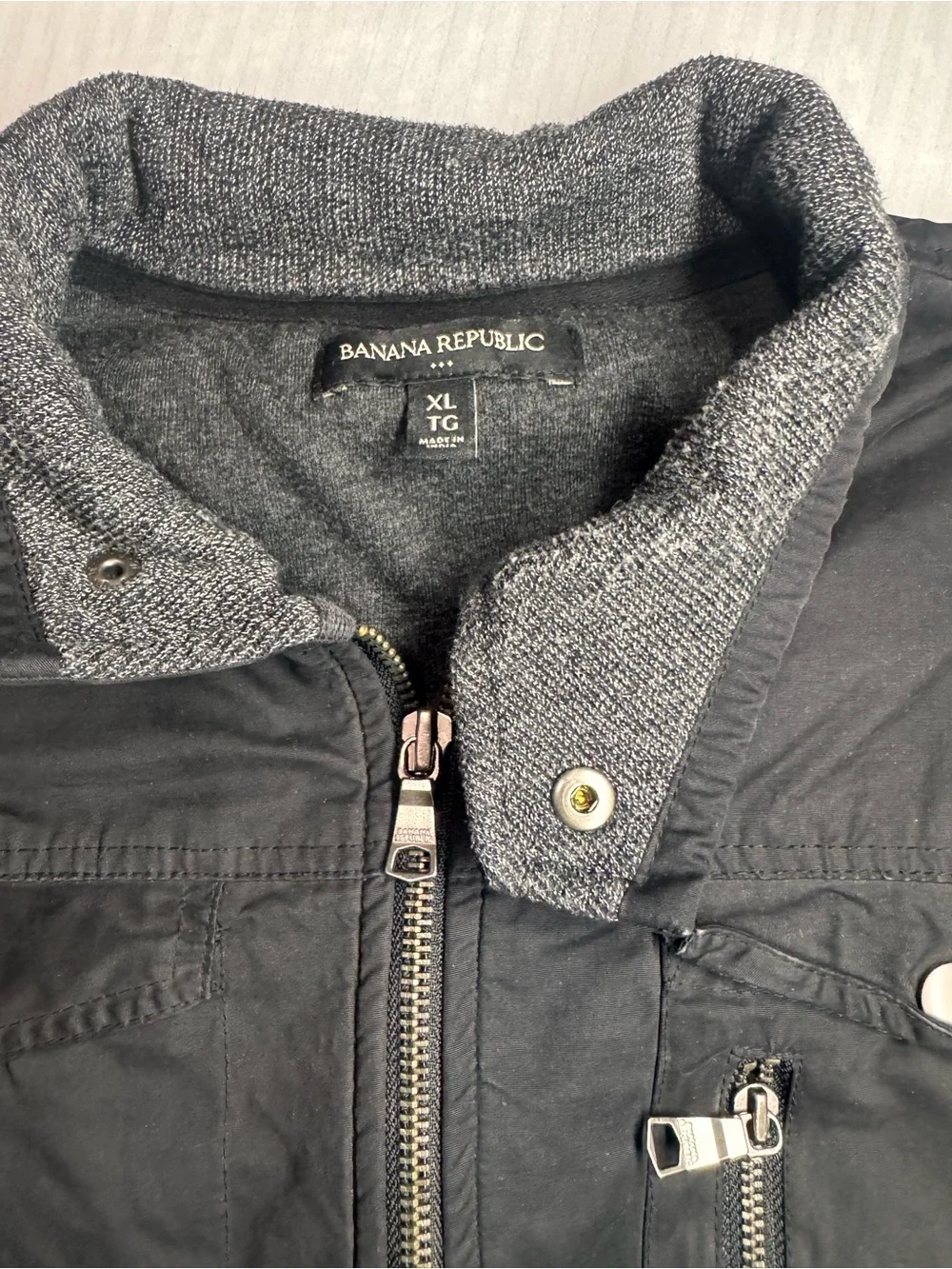 Banana Republic Two-Tone Charcoal & Dark Grey Zip Jacket